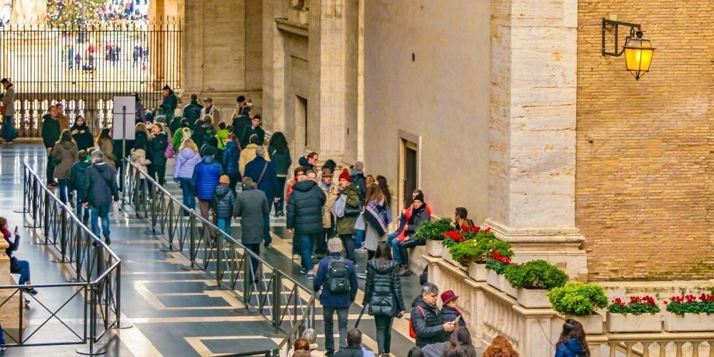 Italia in autunno come un local: visitare un museo